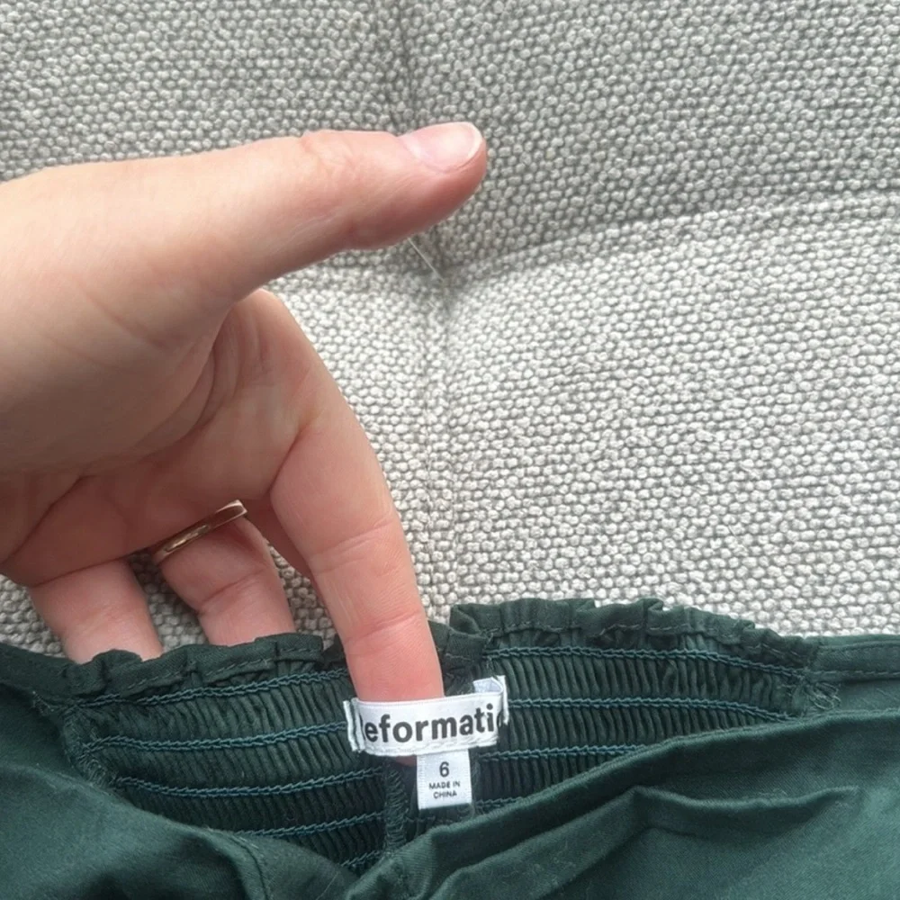 Reformation Radish Top in Forest Green Ruched Puff Sleeve Smocked Cotton Size 6 - Picture 5 of 6